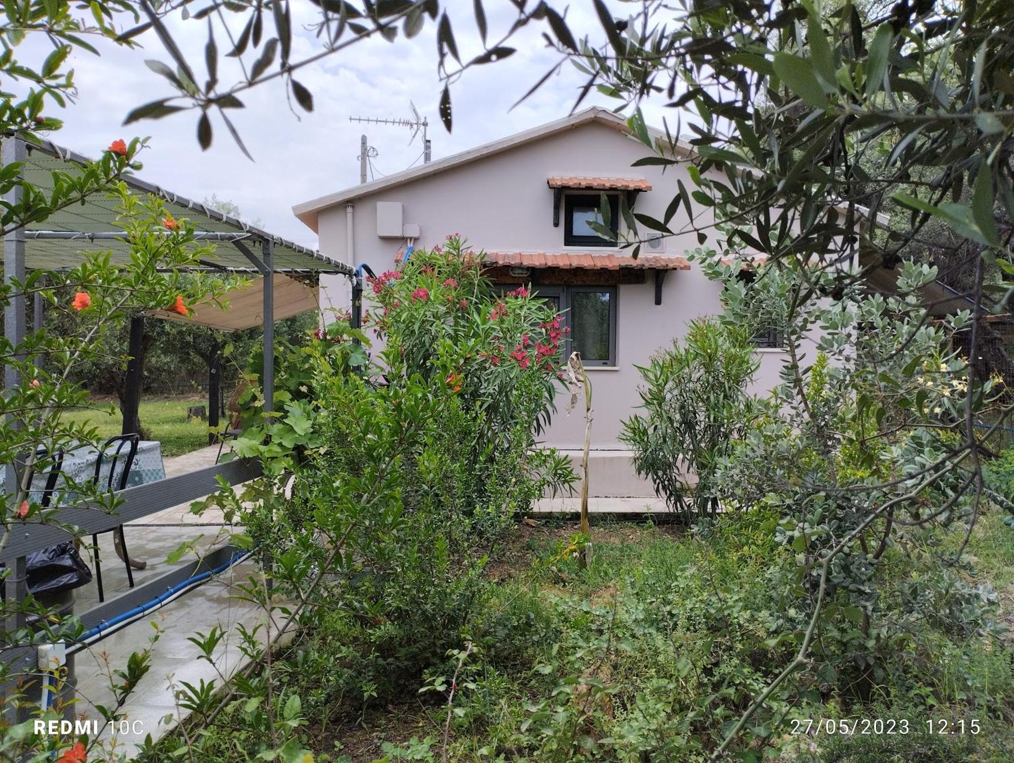 Olea Cottage Galatás Exteriér fotografie
